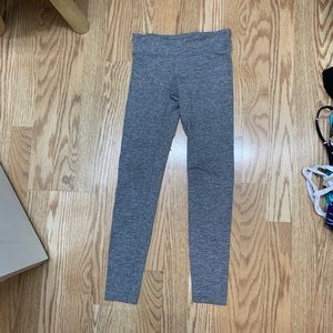 Ivivva Girls 8 Grey Leggings